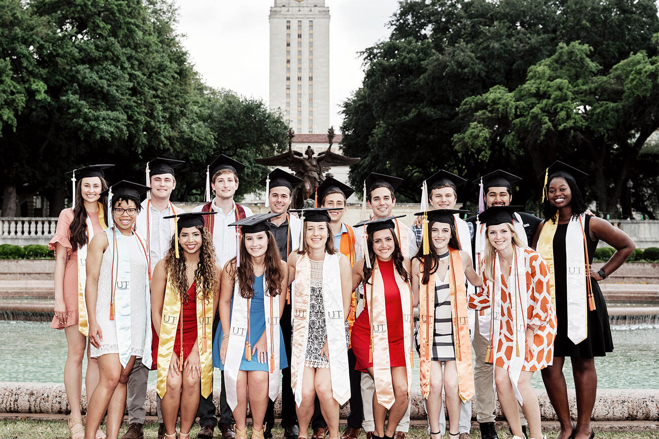 Scholarships | Texas Exes